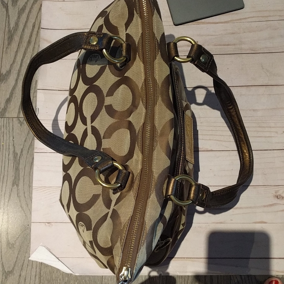 Coach Poppy Collection Purse - Picture 6 of 10